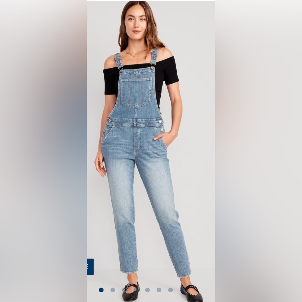 Old Navy Denim Straight leg Overalls, Light wash